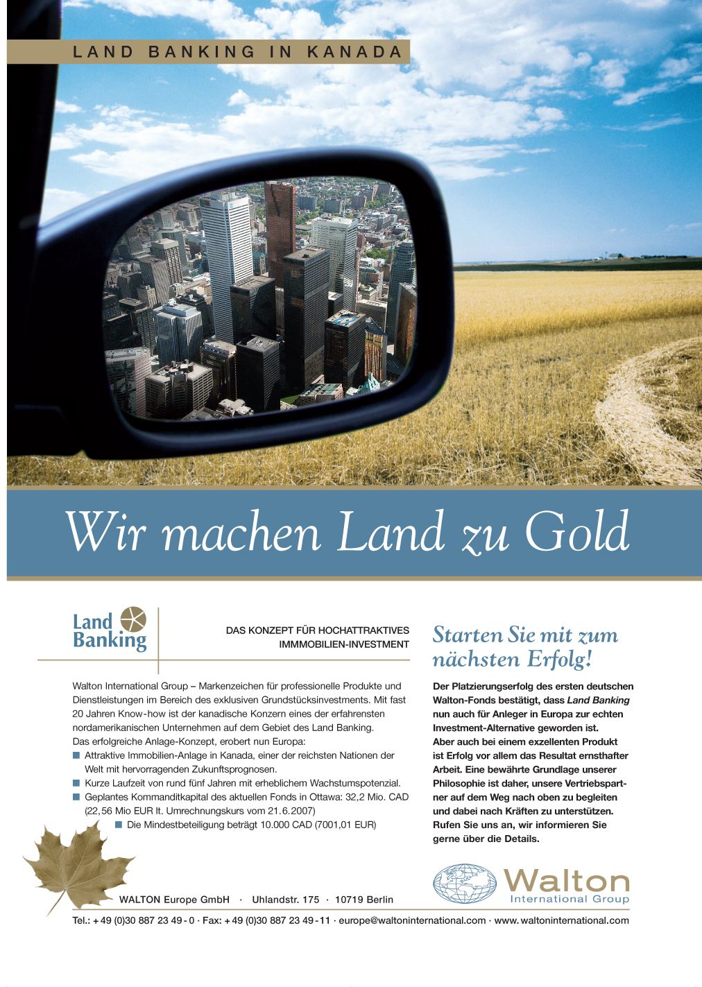 Anzeigendesign mit Autorückspiegel, Slogan: Wir machen Land zu Gold